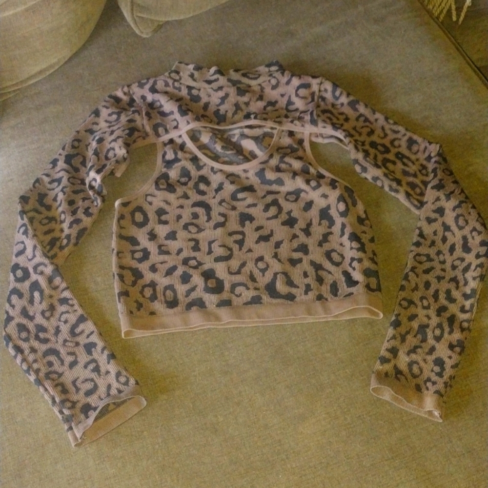 Leopard Athleisure Top